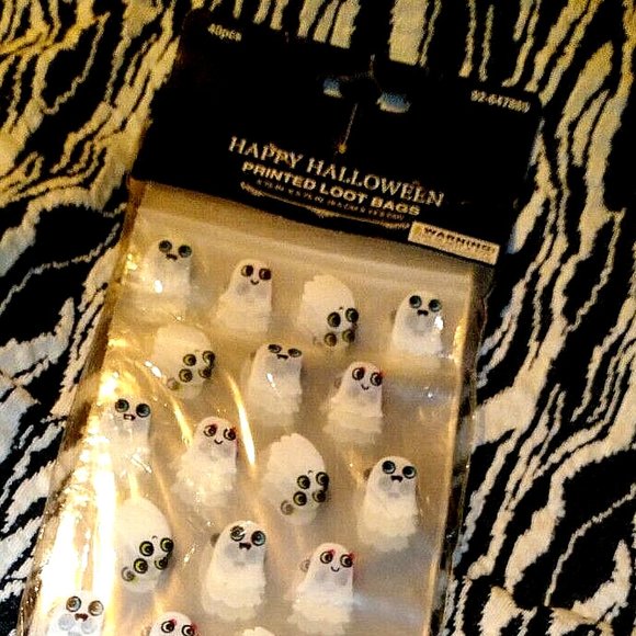40 pcs Happy Halloween ghost Loot Bags Zip-Seal 5.75"x3.75" - Picture 4 of 6